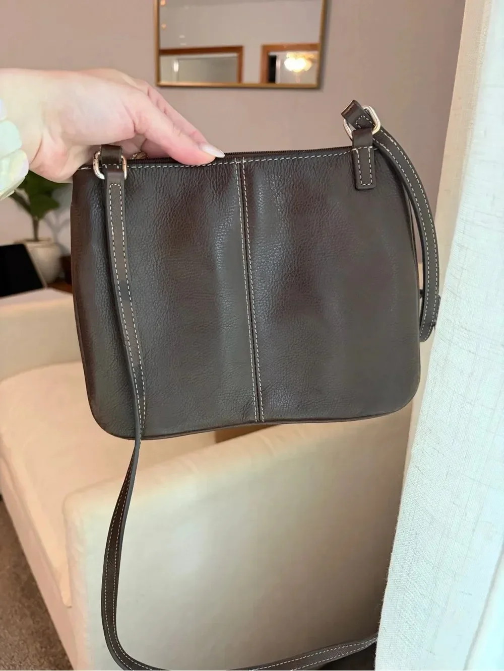Women’s  Crossbody Utility Bag in Dark Brown